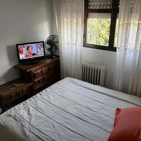 In Guest - Cuarto Privado Doble En Guest house Toledo